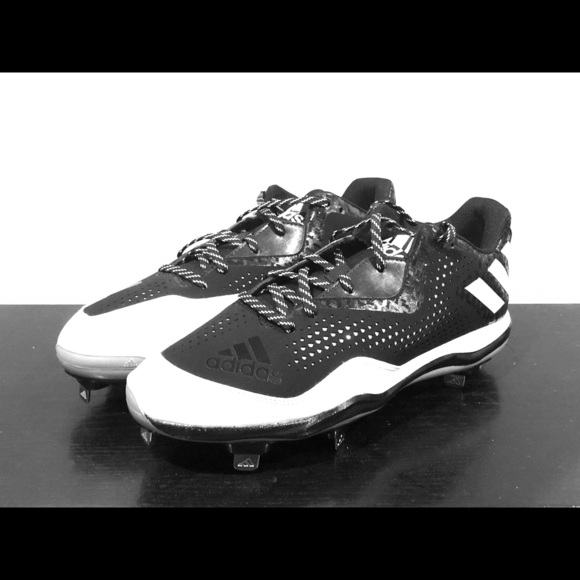 adidas Other - Adidas Baseball cleats